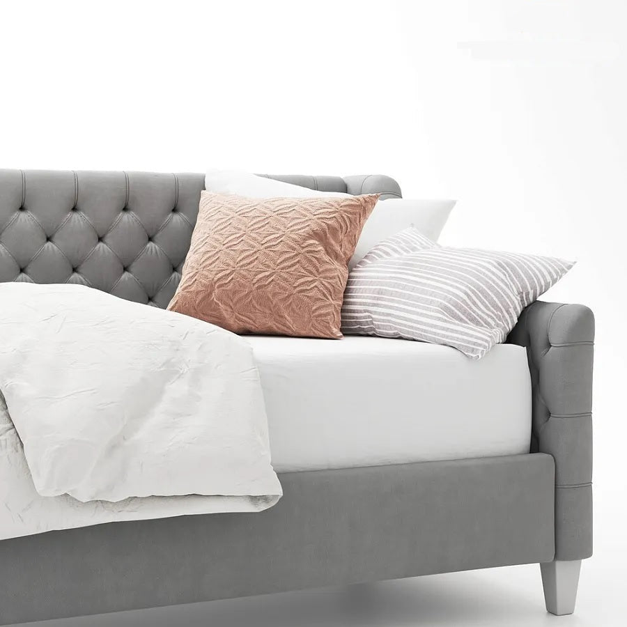 Aimee Upholstered Daybed in Soft Ivory