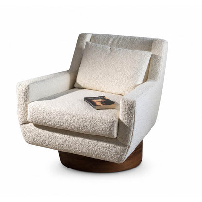 Gravity Boucle-Sessel – Weißer strukturierter Loungesessel mit Holzsockel